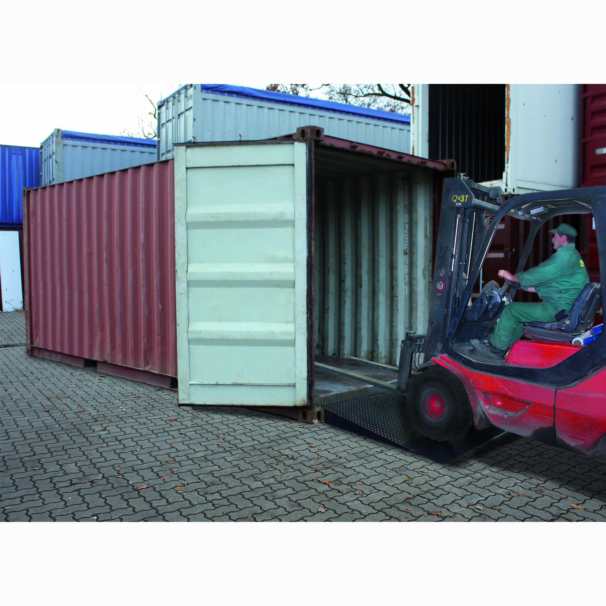 Oprijplaat voor container in staal - Capaciteit 7,5 t - Afmetingen 2000 x 1800 mm - 2